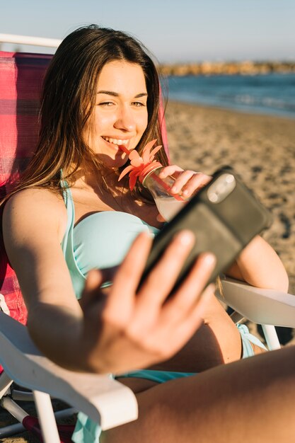 Mädchen am Strand