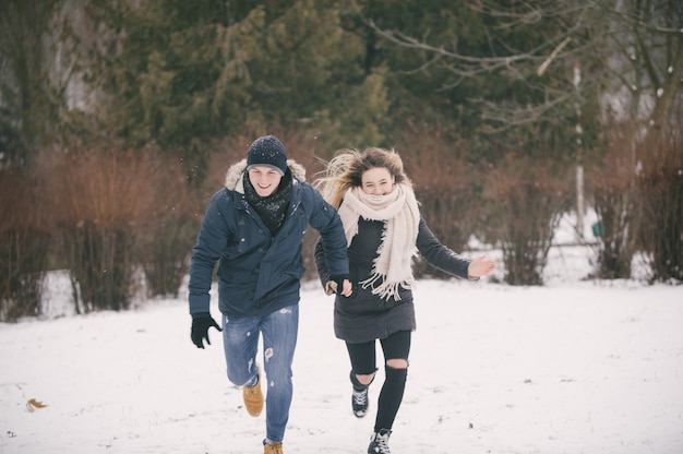 Mädchen und Junge