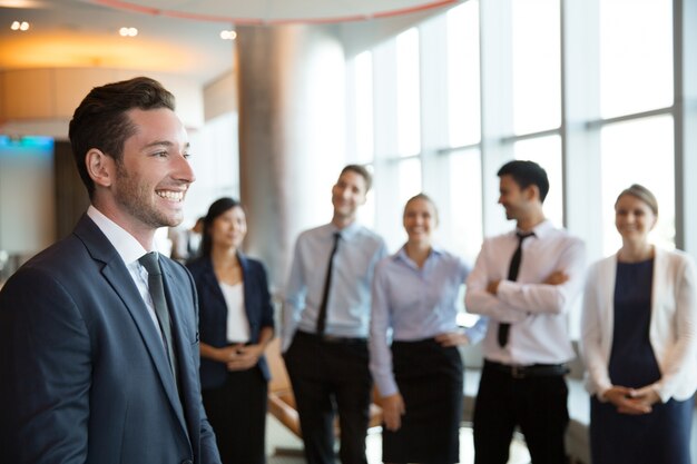 Männlich Geschäftsführer und Business Team