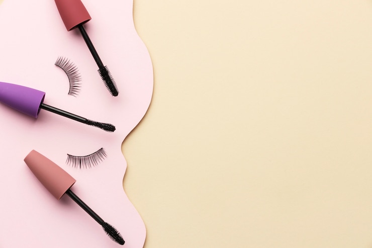 Kostenlose Foto mascara und falsche wimpern von oben
