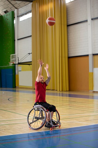 Menschen, die Sport mit Behinderungen treiben