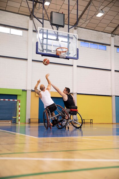 Menschen, die Sport mit Behinderungen treiben