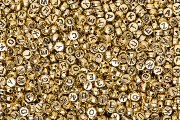 Metallic Gold Englisch Alphabet Perlen