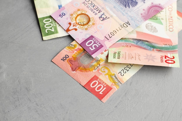 Mexikanische Pesos-Anordnung Stillleben des hohen Winkels