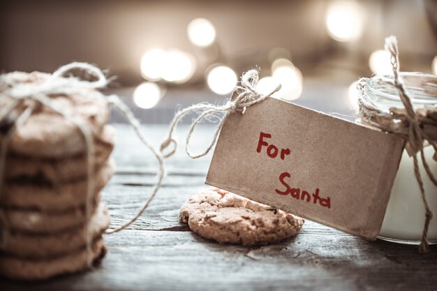 Milch und Kekse für den Weihnachtsmann