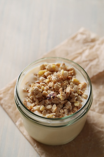 Milchprodukte auf Holztisch