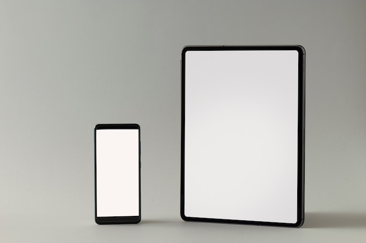 Kostenlose Foto minimale displays für smartphones und tablets