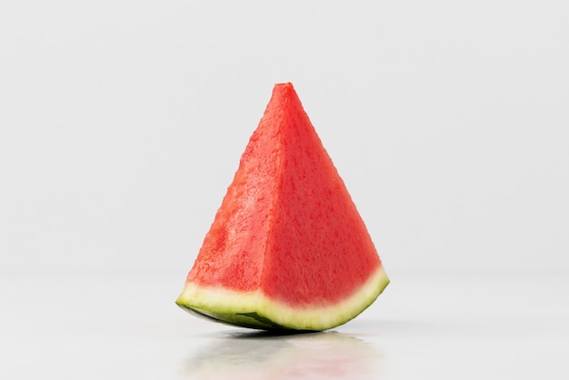 Kostenloses Foto minimaler blick auf die frucht der wassermelone