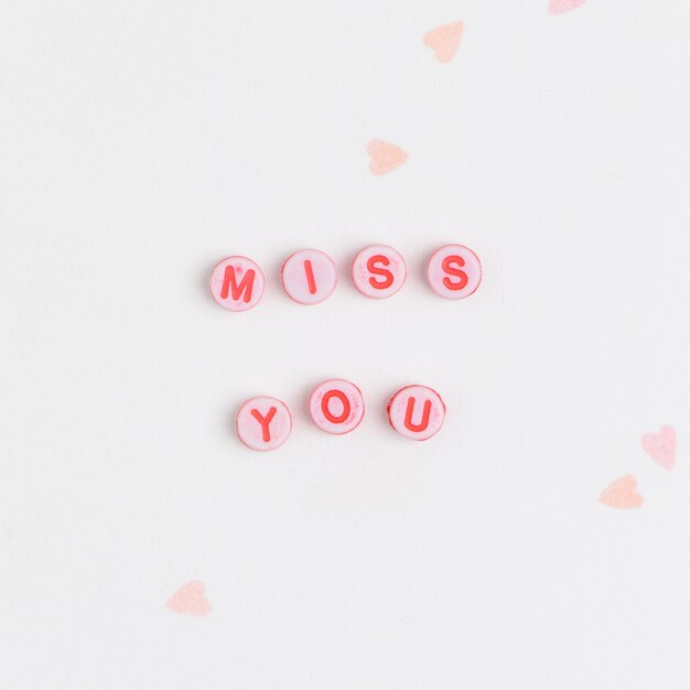 MISS YOU Beads Nachrichtentypografie