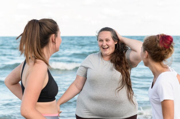 Mittlere Schussfreunde am Meer