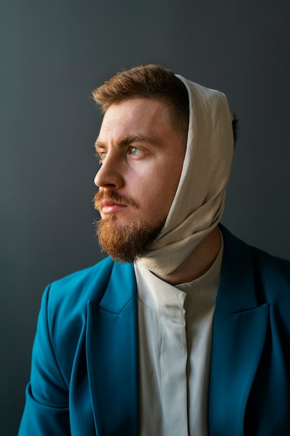 Mittlerer Schussmann, der Van Goghs Charakterisierung erschafft