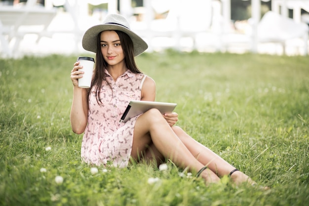 Mode Frühling Mädchen Hut Hipster rot