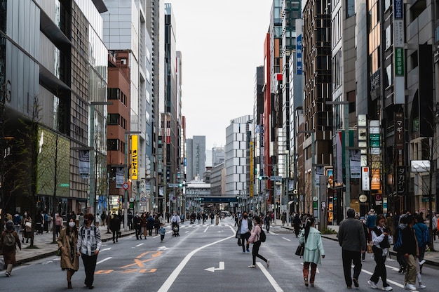 Moderner Tokio-Straßenhintergrund