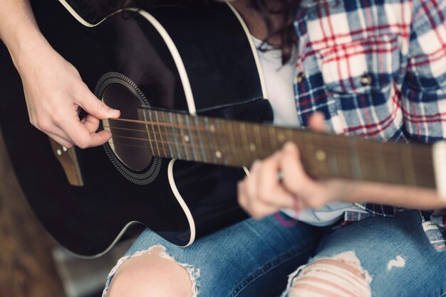 Musiker mit Gitarre