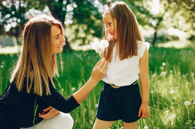 Mutter mit Tochter