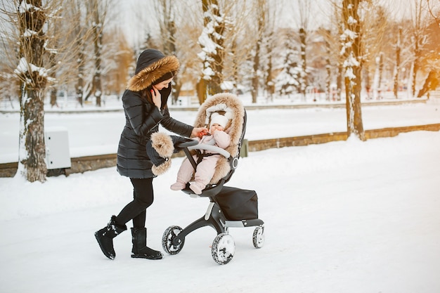 Mutter mit Tochter