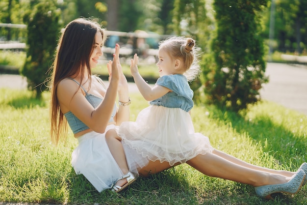 Mutter mit Tochter