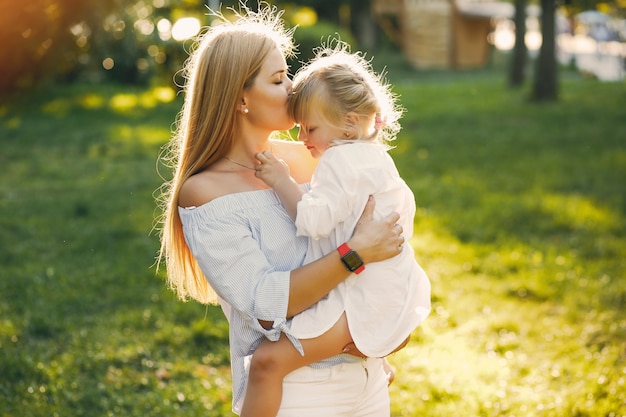 Mutter mit Tochter