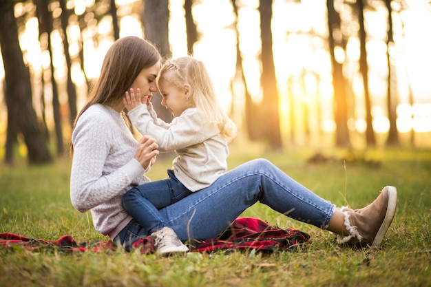 Mutter und Tochter