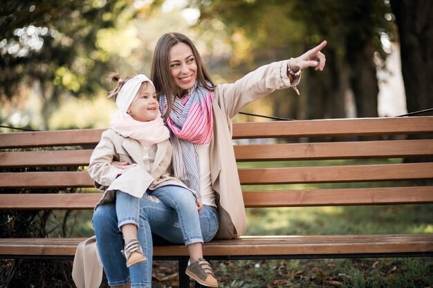 Mutter und Tochter