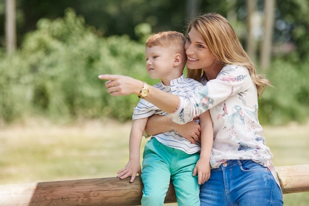 Kostenloses Foto mutter zu sein ist so unglaublich