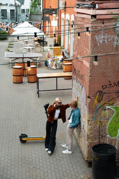 Kostenloses Foto nachbarschaftlicher lebensstil von freunden