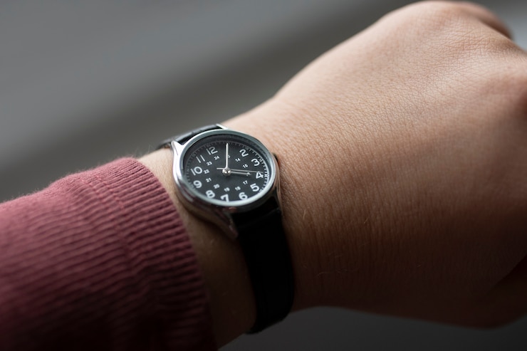 Kostenlose Foto nahaufnahme auf der uhr mit zeitänderung