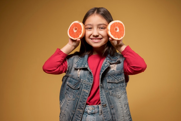 Nahaufnahme auf süßem Kinderportrait