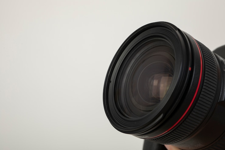 Kostenlose Foto nahaufnahme des professionellen kameraobjektivs