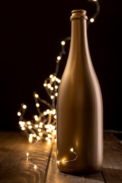 Kostenloses Foto nahaufnahme jubiläums-champagnerflasche