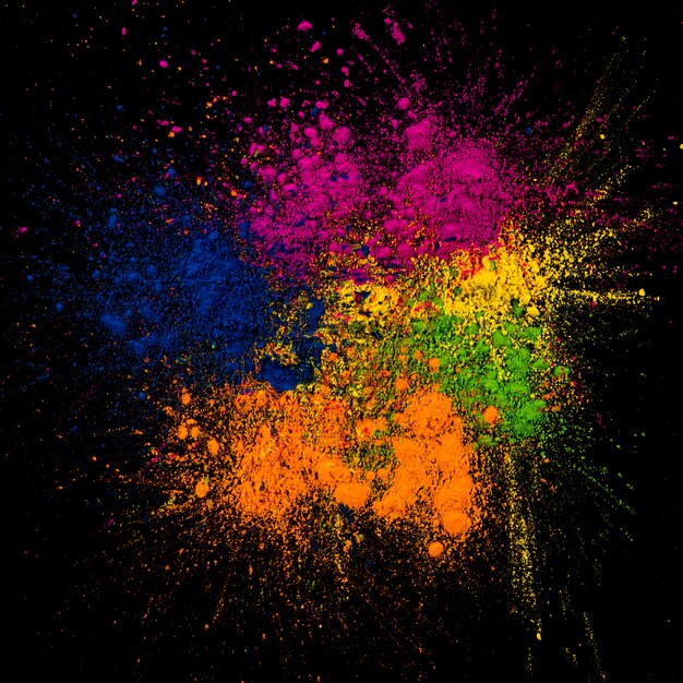 Nahaufnahme von hellen rangoli Farben verbreitete über Hintergrund
