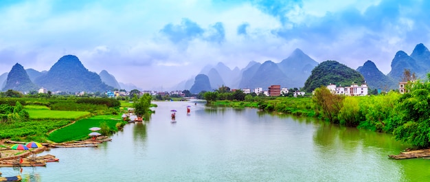 Natur grün hügel blau landschaft asiatisch