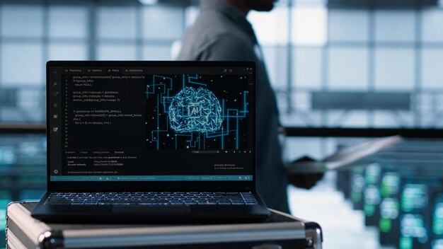 Notebook, das von KI-IT-Experten benutzt wird