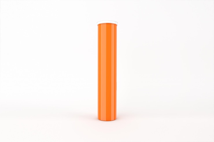 Kostenlose Foto objekt mit orangefarbenem zylinder