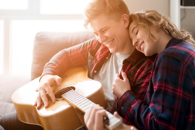 Paar Gitarrenzeit