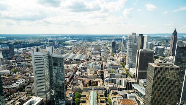 Panoramablick auf Frankfurt von einem Wolkenkratzer Deutschland