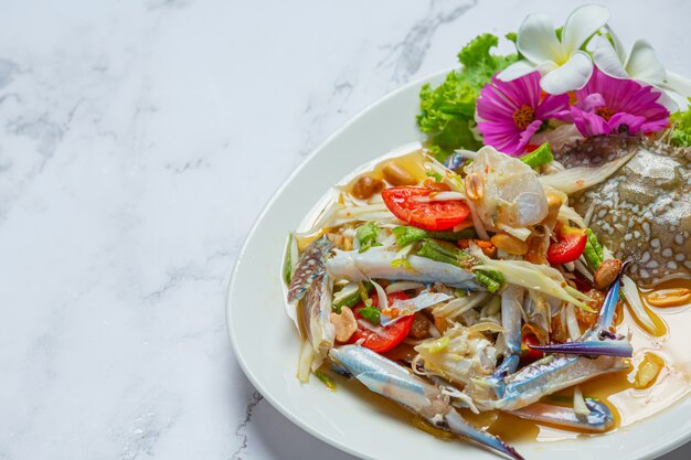 Papayasalat Papaya Blue Crab Frisches thailändisches Essen.