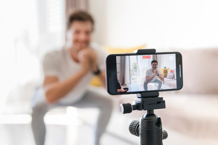Kostenlose Foto personal trainer aufnahmeübungen zu hause