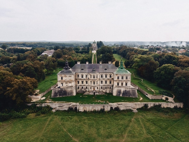 Pidhirtsi, Ukraine, Festung, Schießen vom quadcopter, Brummenantenne