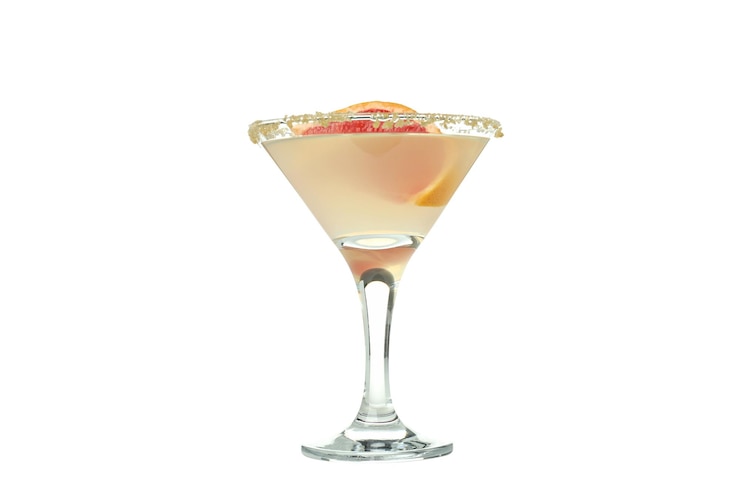 Kostenlose Foto png-grapefruit-cocktail in glas, isoliert auf weißem hintergrund