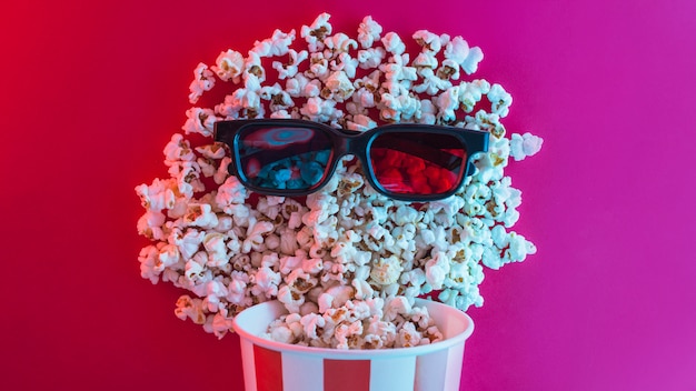 Kostenloses Foto popcornhintergrund für kinokonzept