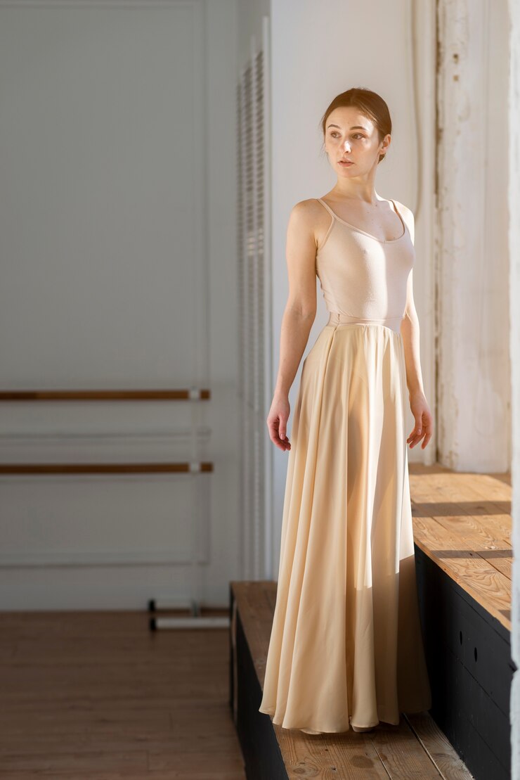 Kostenlose Foto porträt eines professionellen balletttänzers