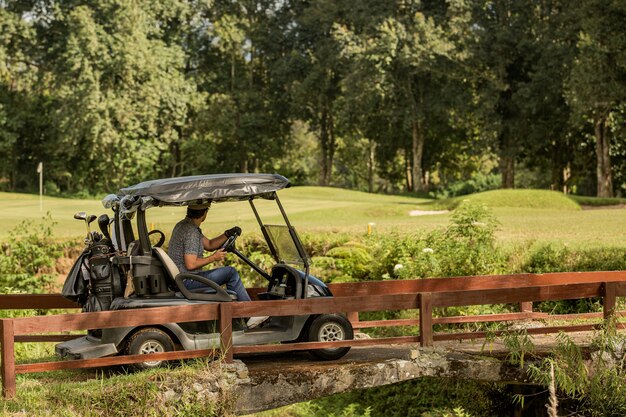 Professioneller Golfer. Bali. Indonesien.