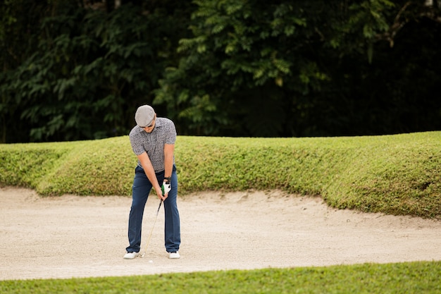 Professioneller Golfer. Bali. Indonesien.