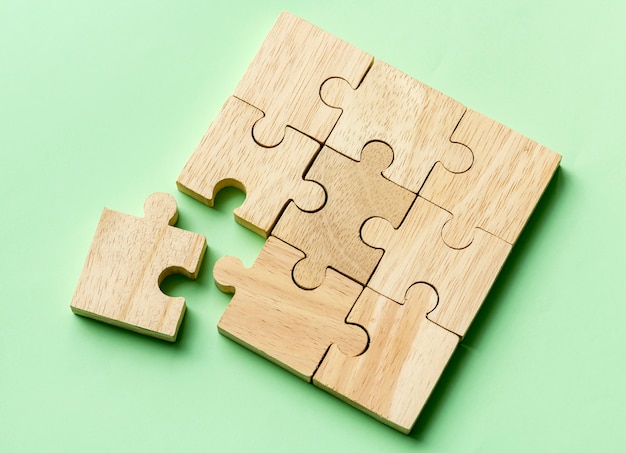 Puzzle-Teamwork-Konzept Makroaufnahme