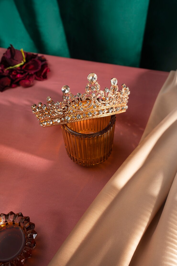 Kostenlose Foto queen-krone-stillleben