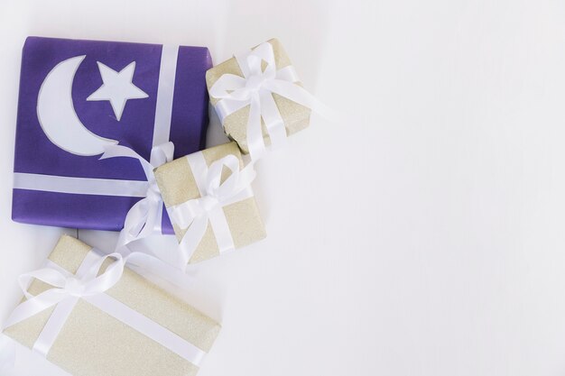Ramadan-Komposition mit Geschenken