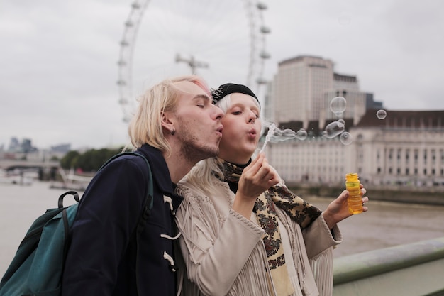 Reisende von London City mit Herbststimmung