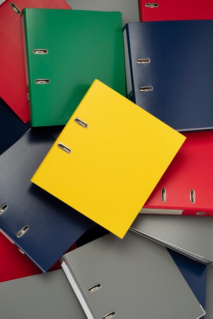 Ringbinder, der für gespeicherte Dokumente verwendet wird
