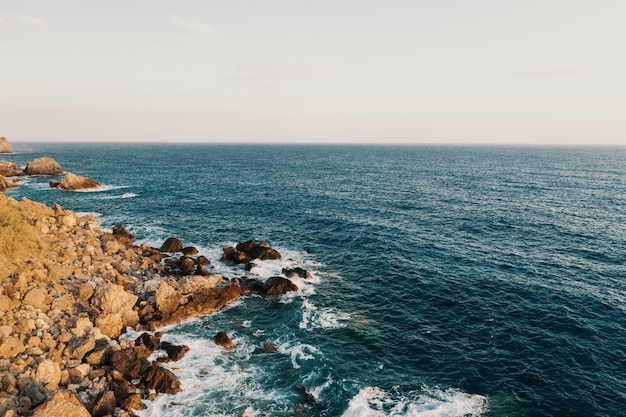 Rocky Shore Break